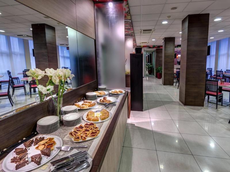Hotel Capital Rovigo Exterior photo