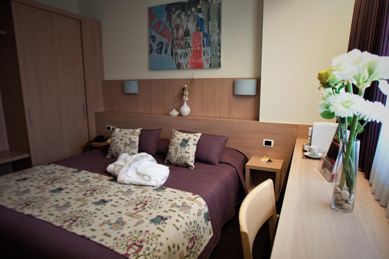 Hotel Capital Rovigo Exterior photo